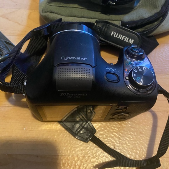 SONY CYBER-SHOT DSC H300 BRAND NEW!!!! - Picture 4 of 5